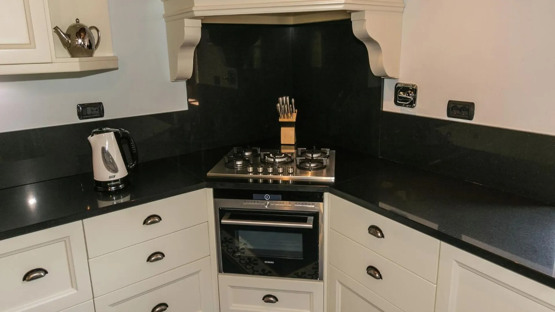 Beautiful Mansion In Poppi With Pool Villa Holiday home